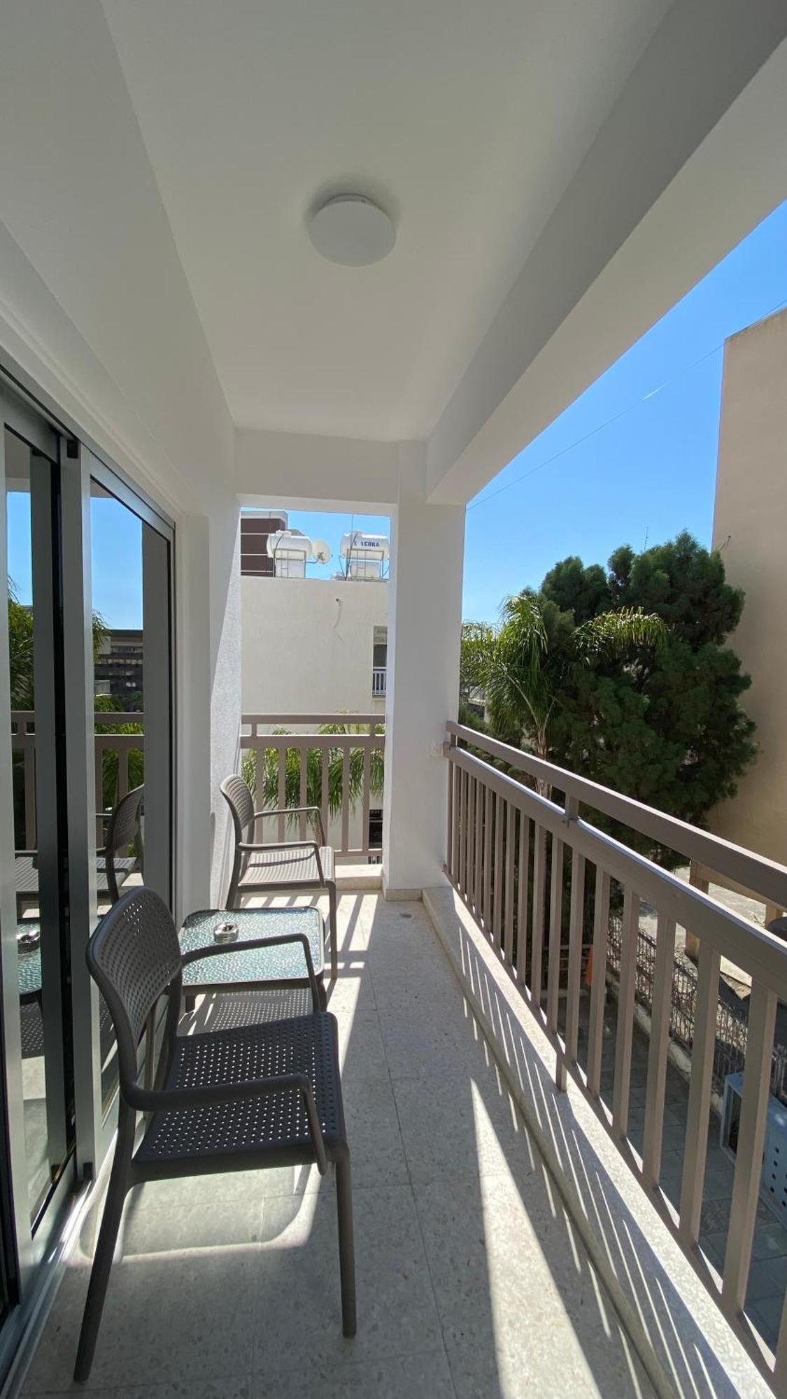 T&L Apartments Agiaos Tychonas Limassol Exterior foto
