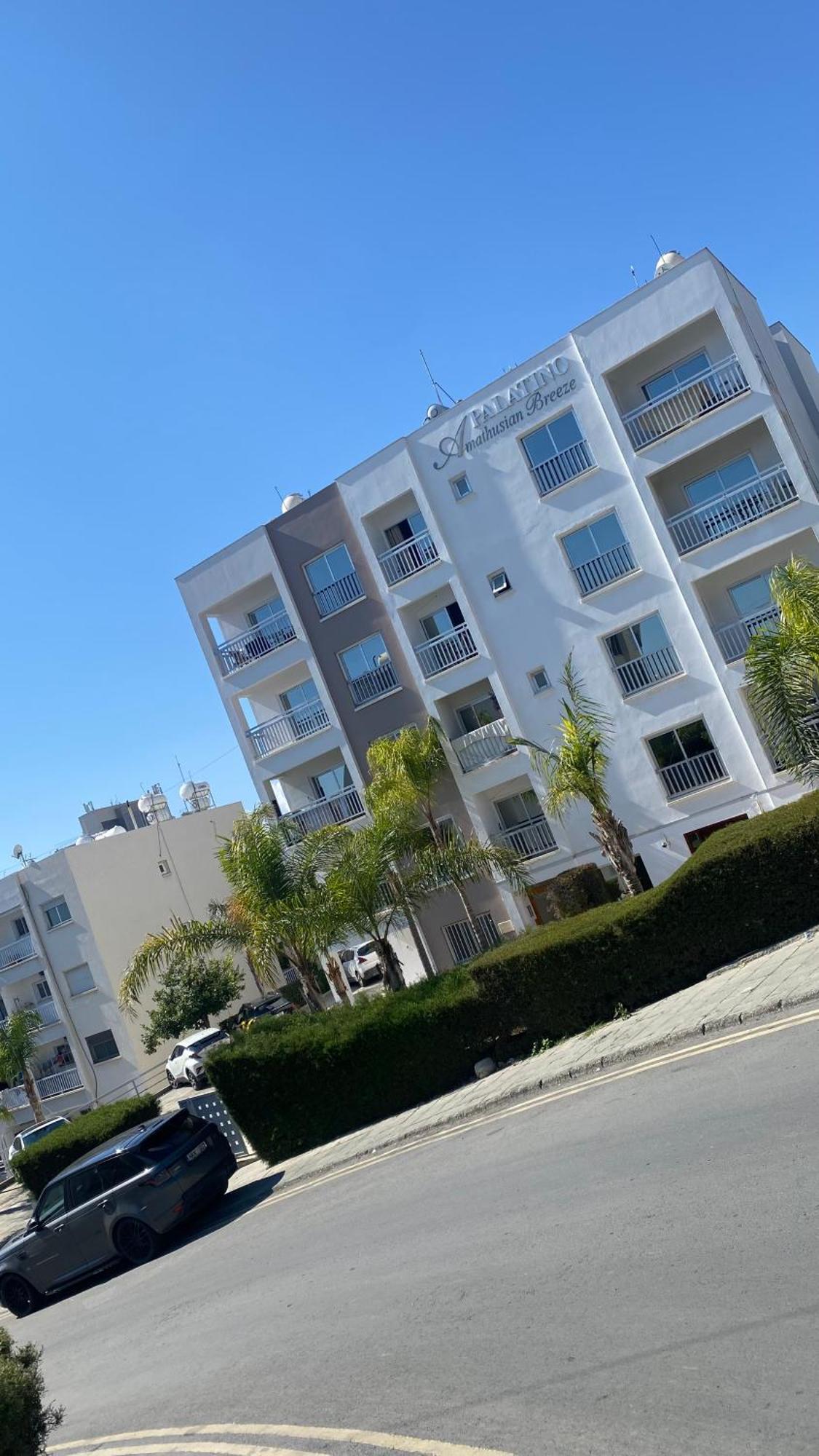T&L Apartments Agiaos Tychonas Limassol Exterior foto